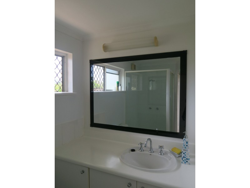 2/6 Chester Court, Manunda QLD 4870