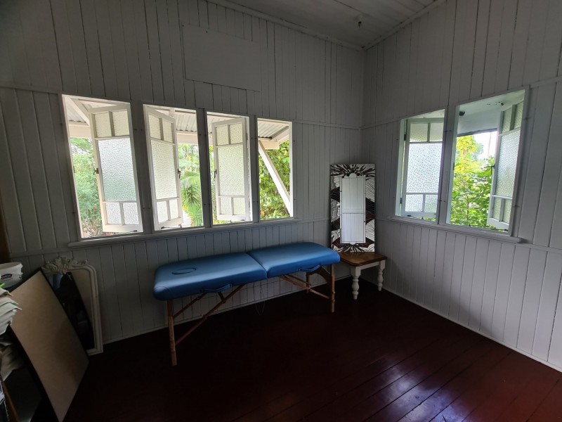 20 Forest Ave, Edge Hill QLD 4870