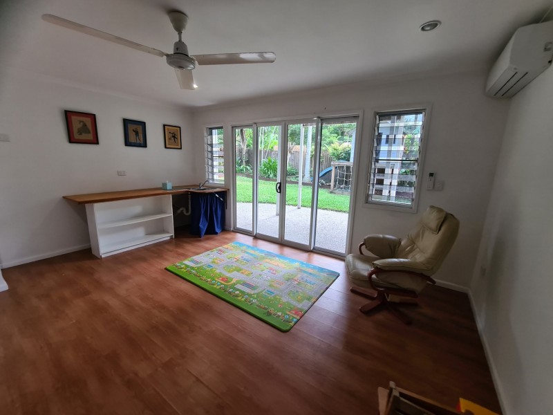 20 Forest Ave, Edge Hill QLD 4870