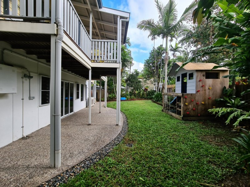 20 Forest Ave, Edge Hill QLD 4870