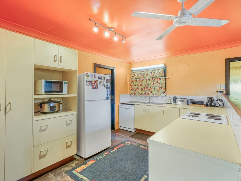 36 & 36A James Street, Manunda QLD 4870