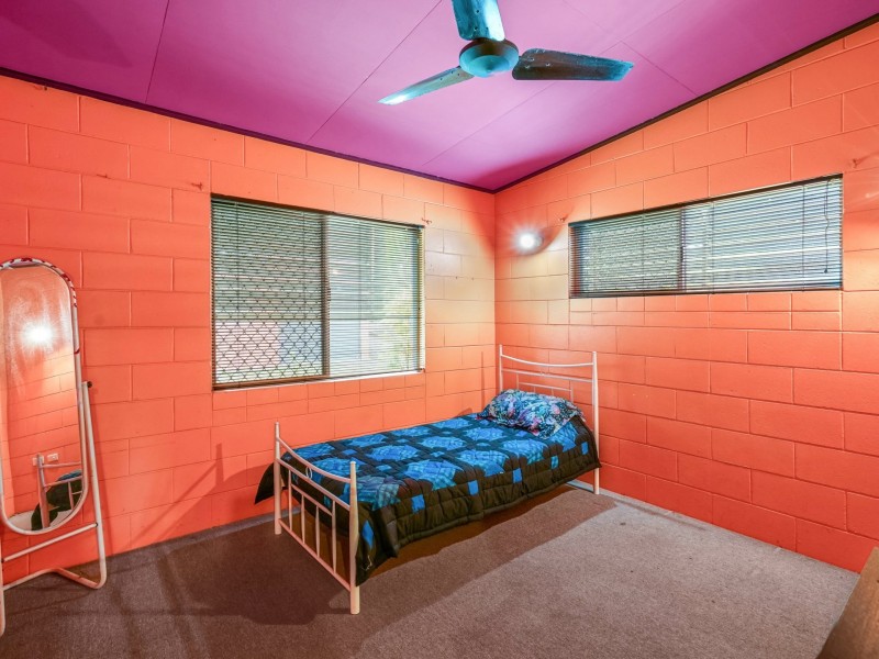 36 & 36A James Street, Manunda QLD 4870