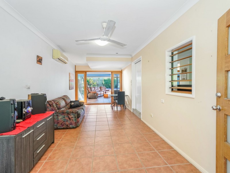 24 Purbeck Place, Edge Hill QLD 4870
