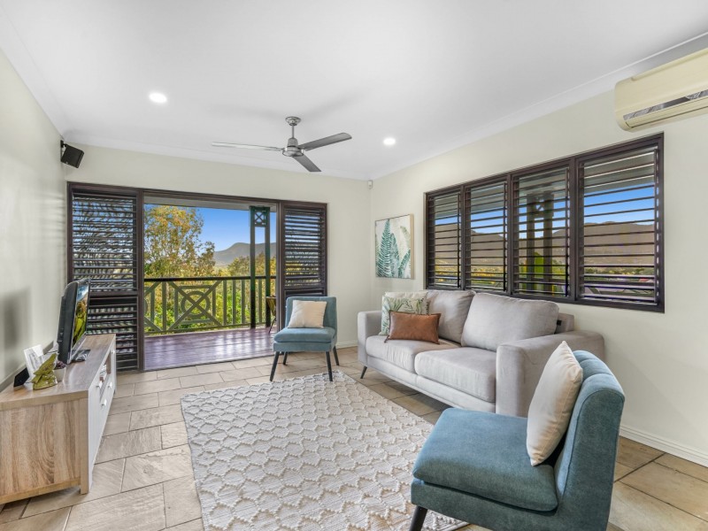 1 Queenley Close, Edge Hill QLD 4870