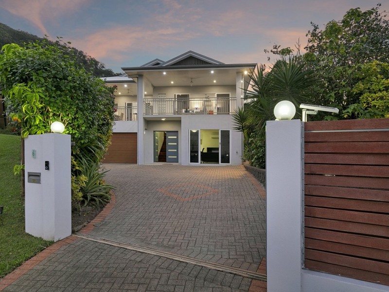 6 Wrasse Close, Kanimbla QLD 4870