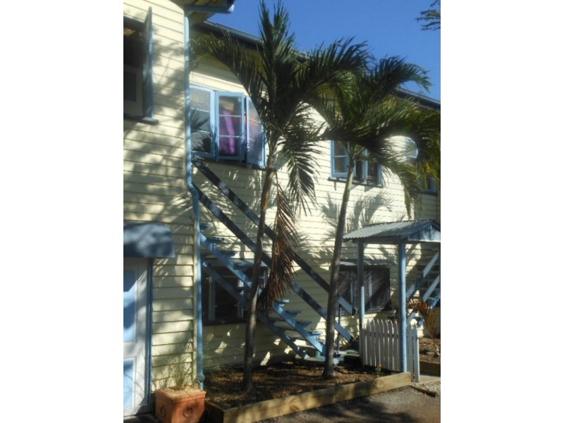 3/5 Mitchell Street, Machans Beach QLD 4878