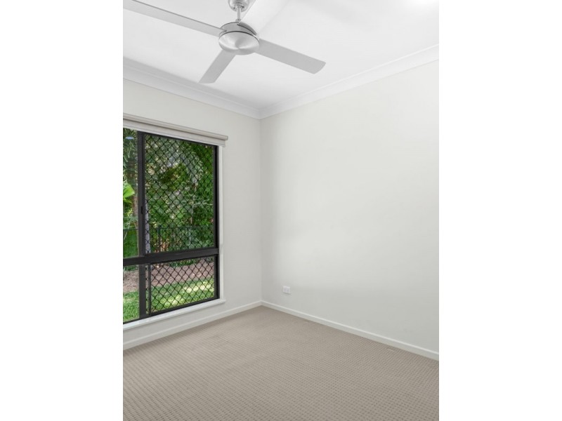 2B Keirle Avenue, Whitfield QLD 4870