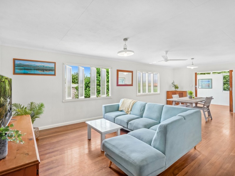 161-163 Jensen Street, Whitfield QLD 4870