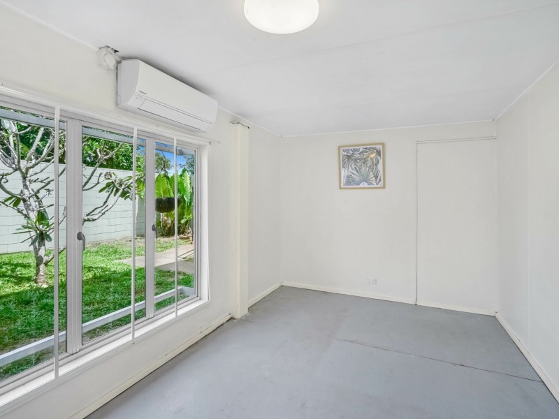161-163 Jensen Street, Whitfield QLD 4870
