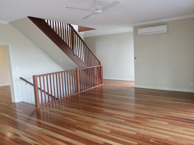 37 Walsh Street, Edge Hill QLD 4870