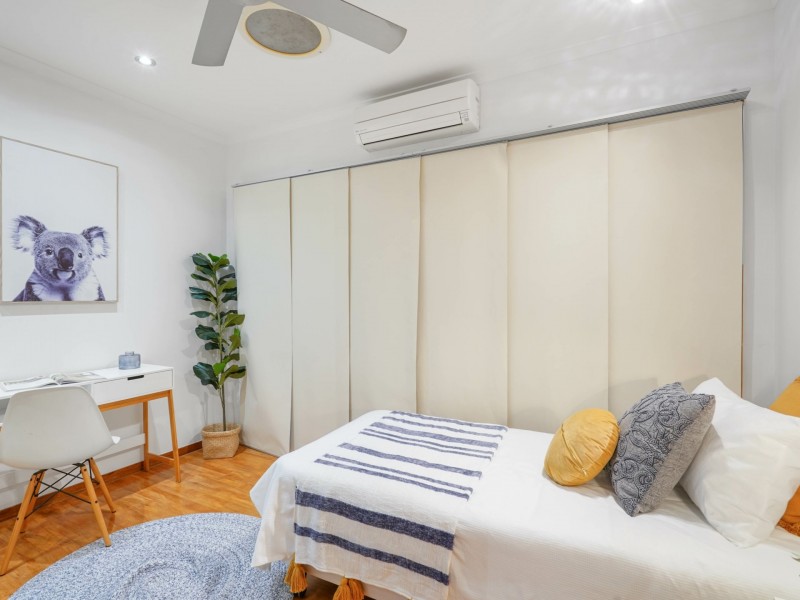 10 Caesar Close, Mooroobool QLD 4870