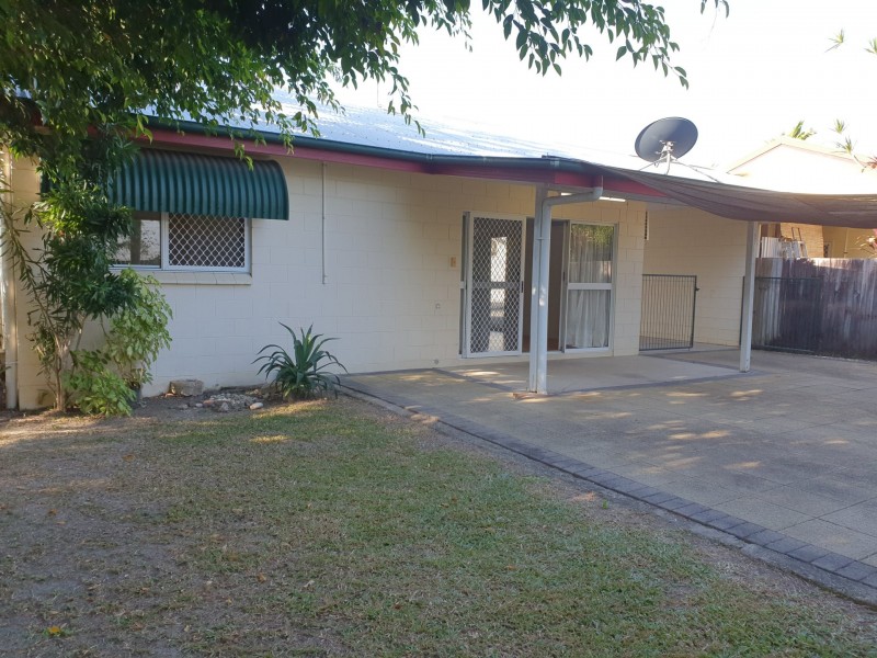 1/22 Ireland Cres, Whitfield QLD 4870