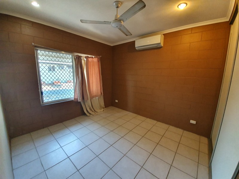 1/22 Ireland Cres, Whitfield QLD 4870