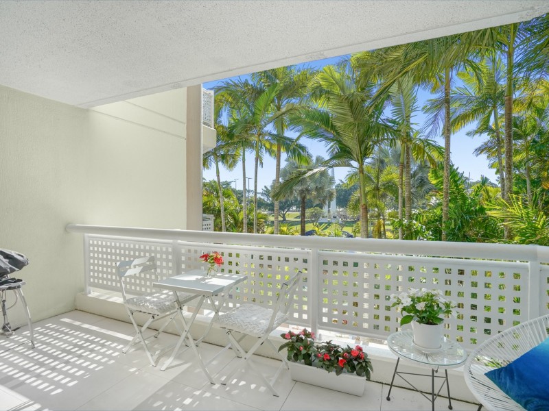 24/219-225 Abbott Street, Cairns North QLD 4870