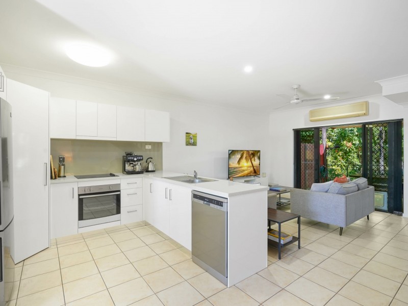 11/11-19 Stratford Parade, Stratford QLD 4870