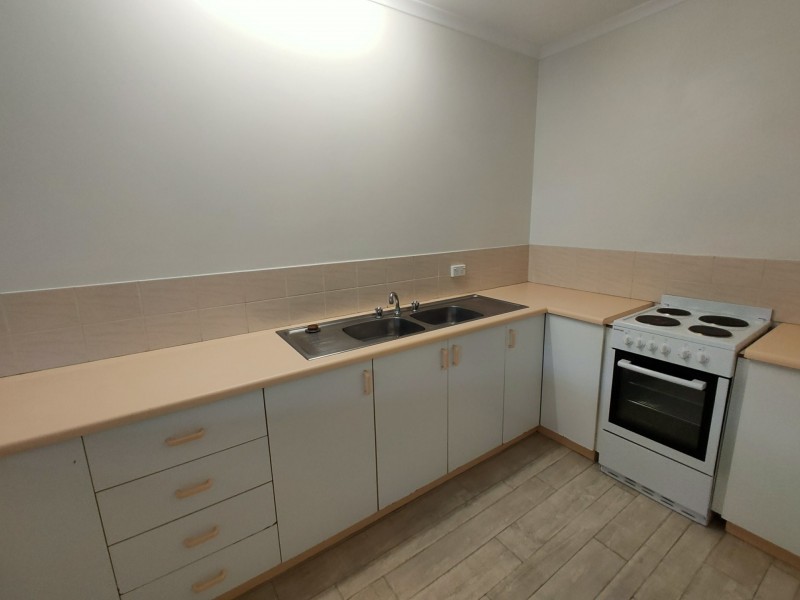 9/13 Springfield Cres, Manoora QLD 4870