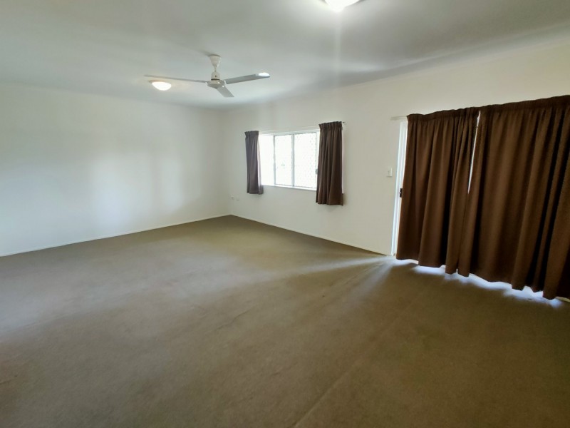 9/13 Springfield Cres, Manoora QLD 4870