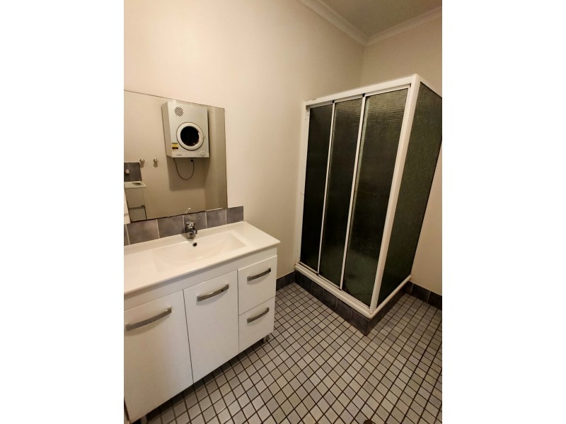 9/13 Springfield Cres, Manoora QLD 4870