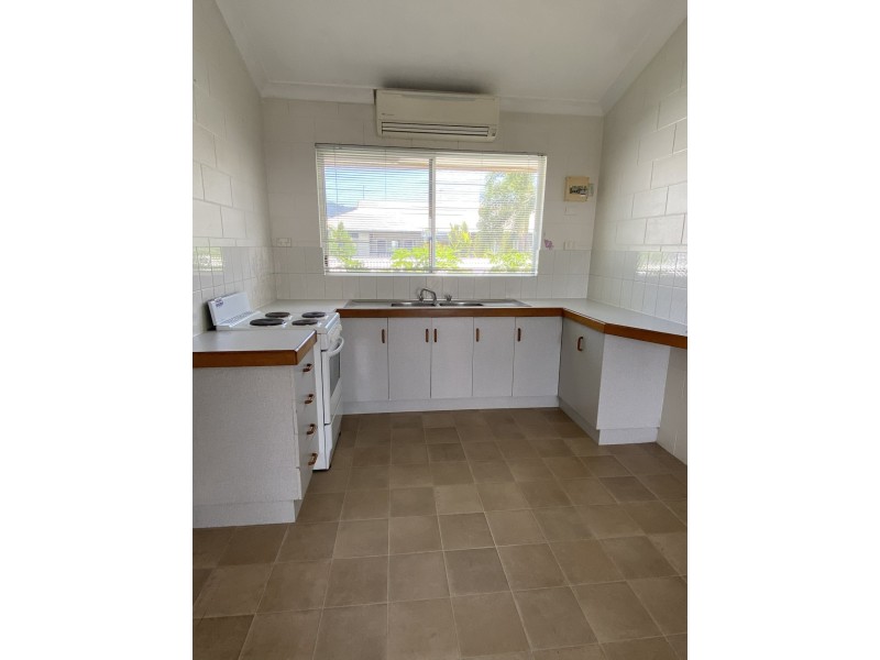 7/73 Little Pease Street, Manoora QLD 4870