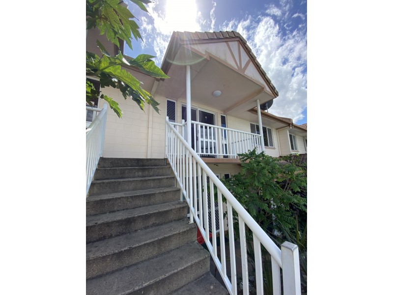 7/73 Little Pease Street, Manoora QLD 4870