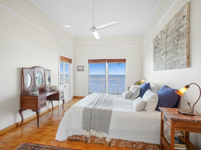 78 Cinderella Street, Machans Beach QLD 4878