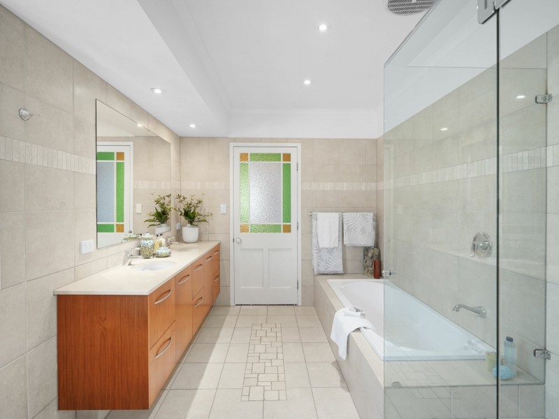 78 Cinderella Street, Machans Beach QLD 4878