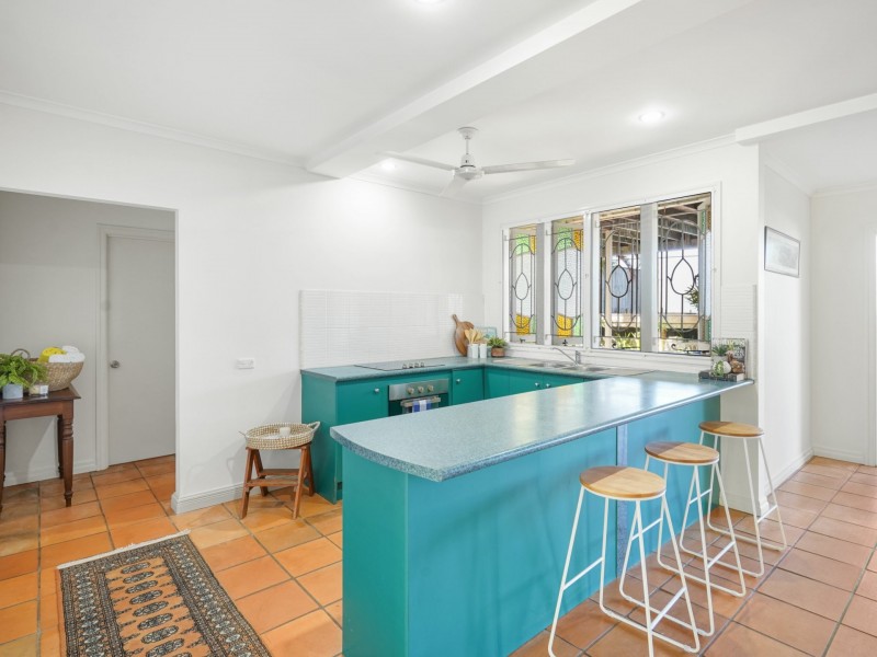 78 Cinderella Street, Machans Beach QLD 4878