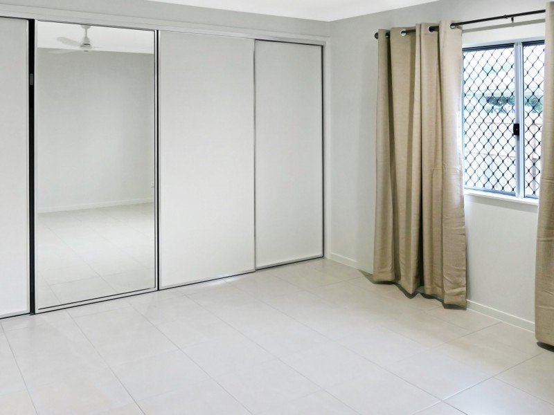 39 Noipo Crescent, Redlynch QLD 4870