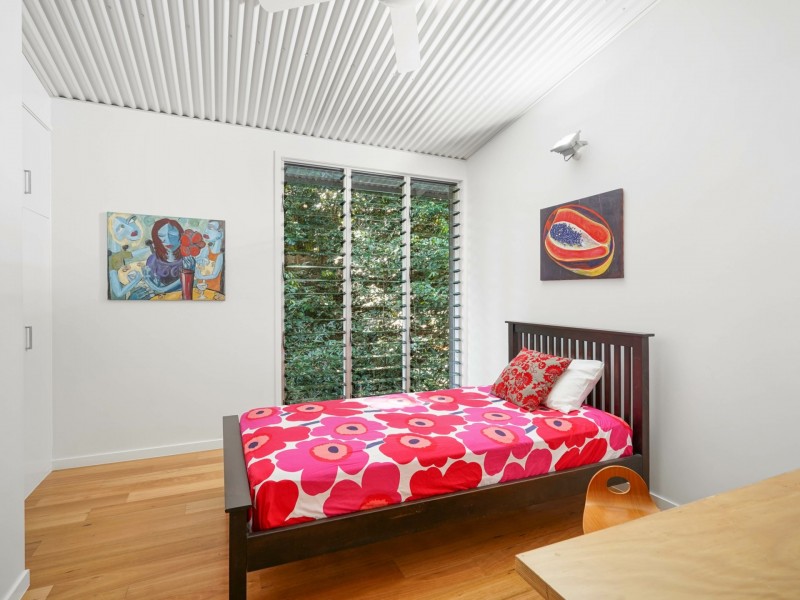 42 Junction Street, Edge Hill QLD 4870