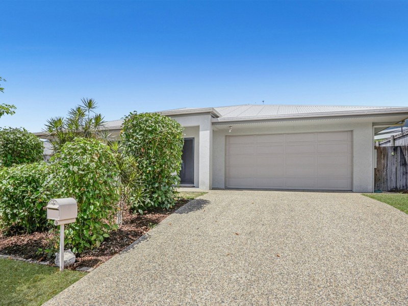 Bentley Park QLD 4869