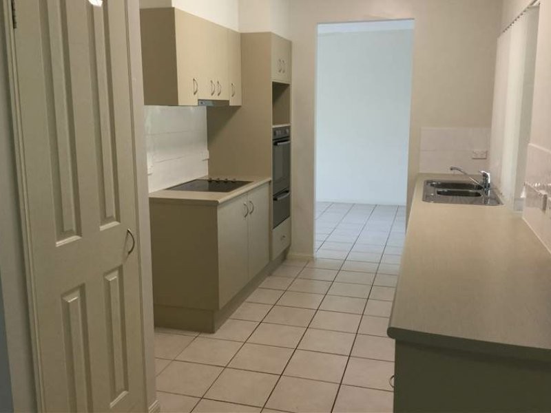 Bentley Park QLD 4869