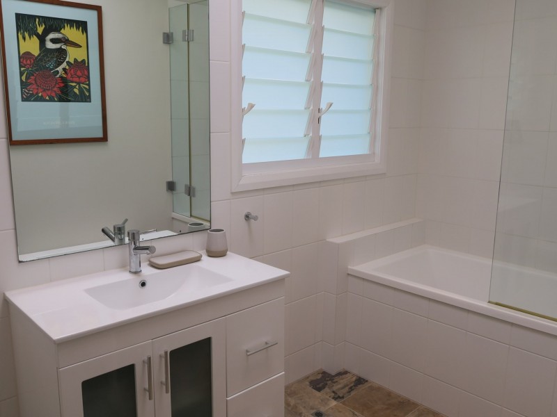 13 McHugh Street, Whitfield QLD 4870