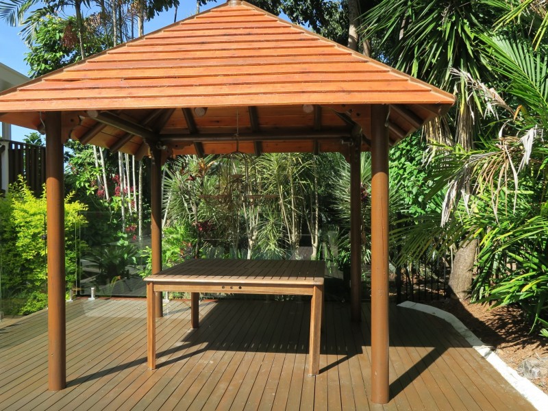 13 McHugh Street, Whitfield QLD 4870