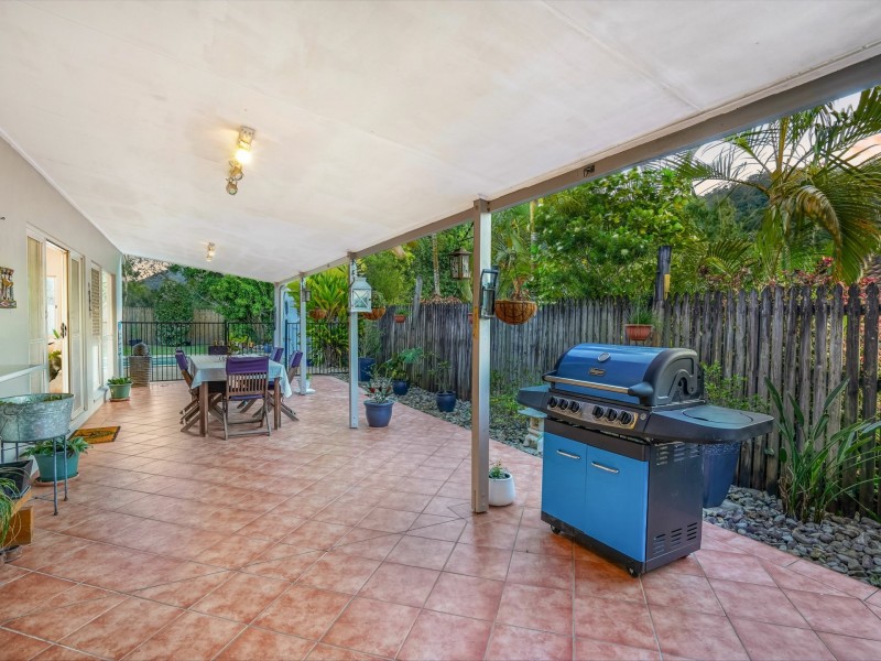 27 West Parkridge Drive, Brinsmead QLD 4870