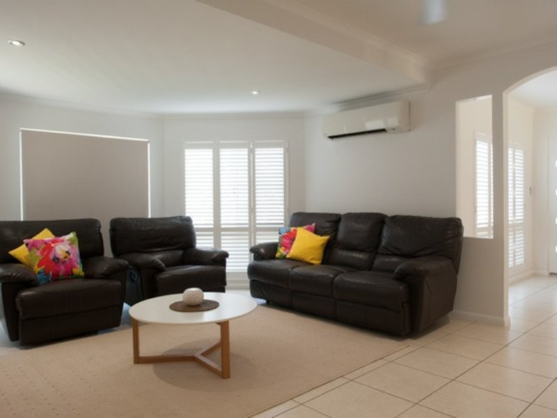 8 Tanganelli Close,, Kanimbla QLD 4870