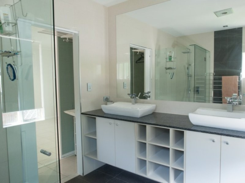 8 Tanganelli Close,, Kanimbla QLD 4870