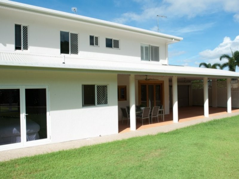 8 Tanganelli Close,, Kanimbla QLD 4870