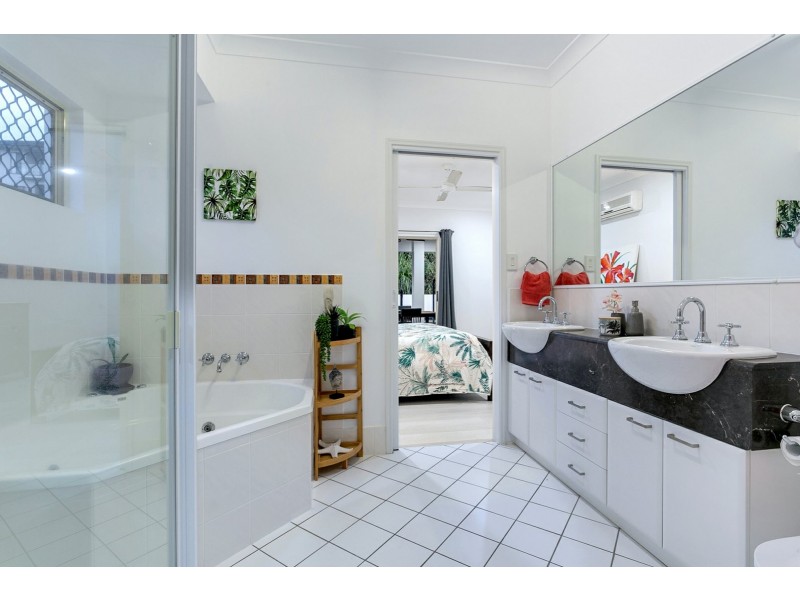 20 Everglade Rise, Brinsmead QLD 4870