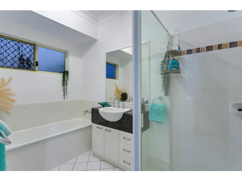 20 Everglade Rise, Brinsmead QLD 4870
