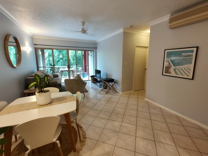 1115/2 Greenslopes Street, Cairns North QLD 4870