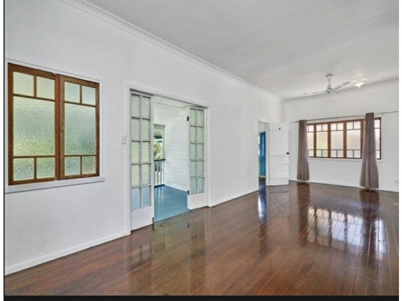 78 Marshall Street, Machans Beach QLD 4878