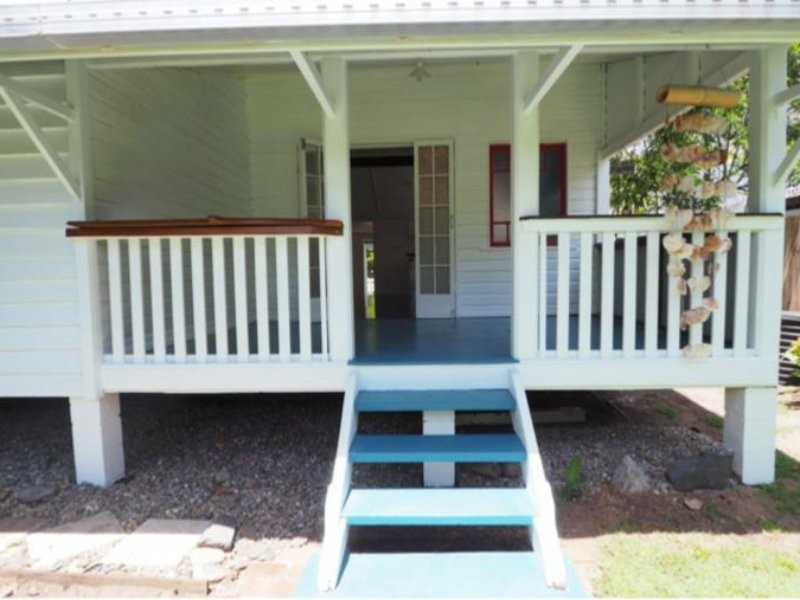 78 Marshall Street, Machans Beach QLD 4878