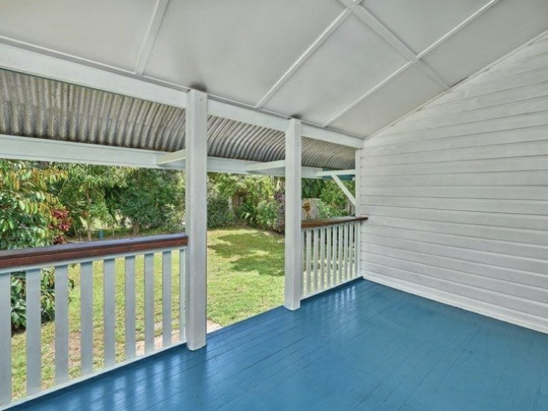 78 Marshall Street, Machans Beach QLD 4878
