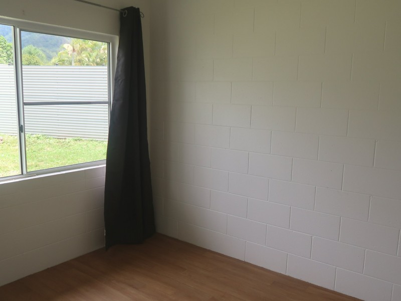 12 Reliance Street, Bentley Park QLD 4869