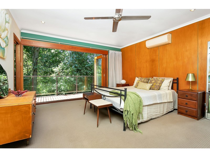 2 Cananga Close, Kamerunga QLD 4870