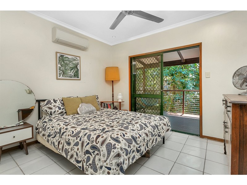 2 Cananga Close, Kamerunga QLD 4870