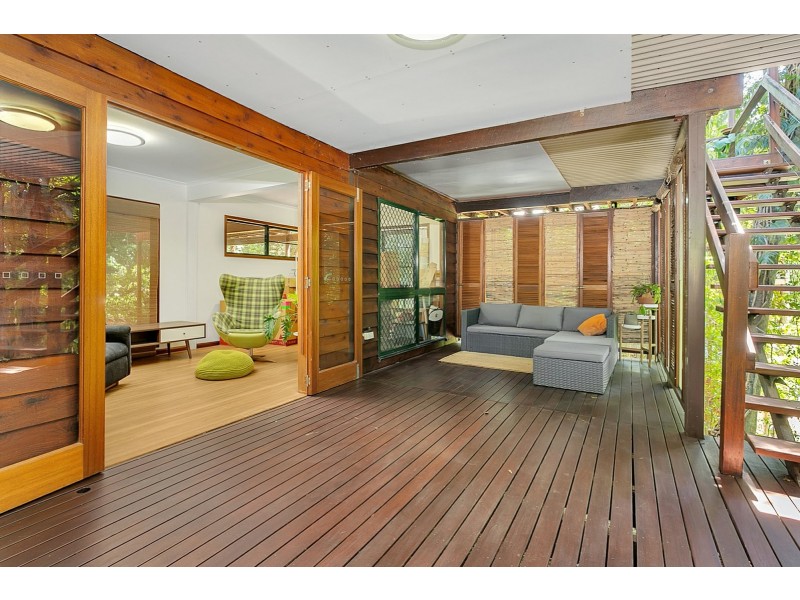 2 Cananga Close, Kamerunga QLD 4870