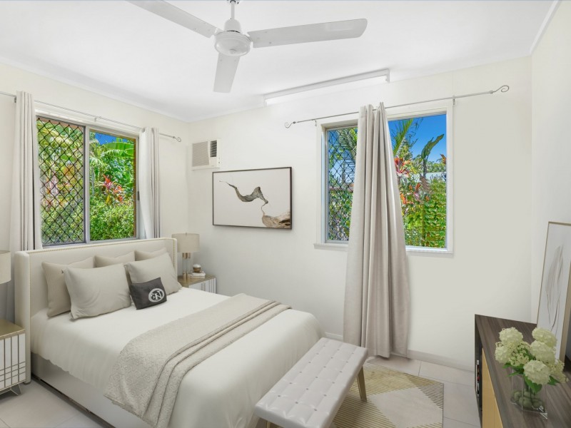 32 Purbeck Place, Edge Hill QLD 4870