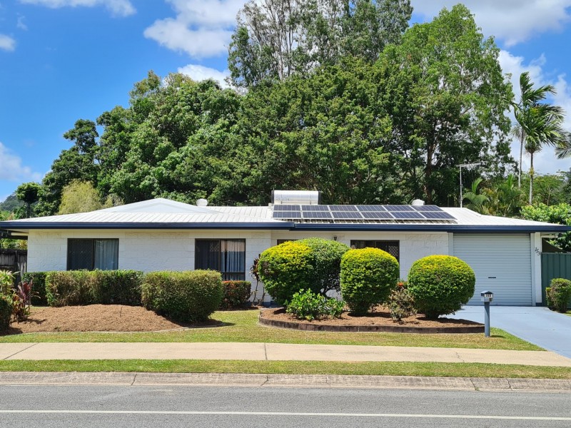153 Loridan Drive, Brinsmead QLD 4870