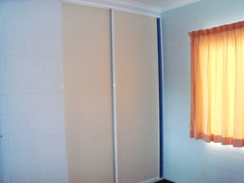 9 Mistletoe Close, Kamerunga QLD 4870